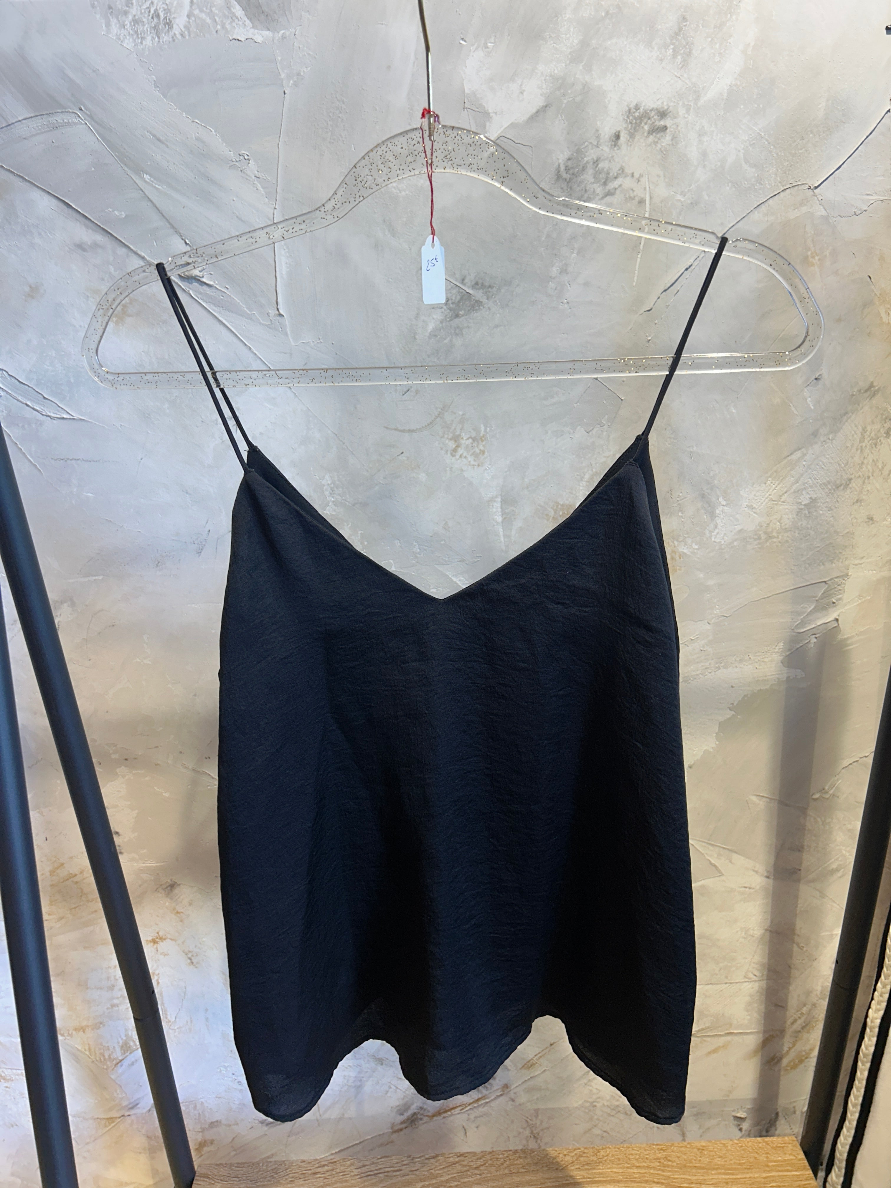 Top ( MANGO)